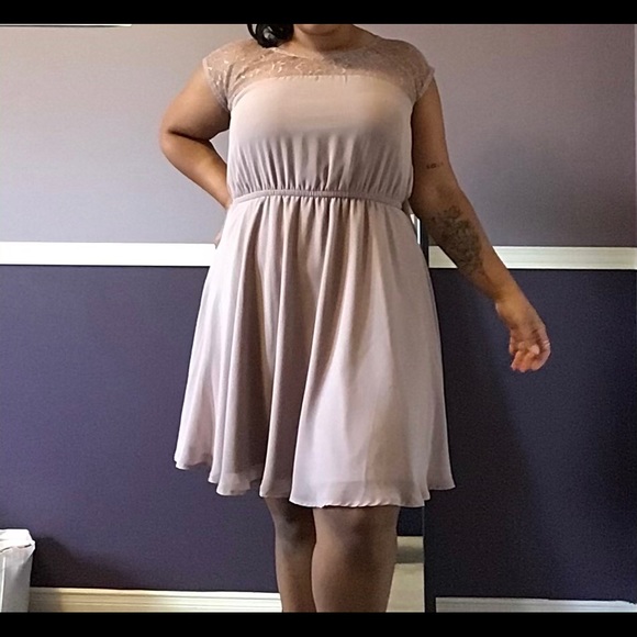 Mauve semi-formal dress - Picture 2 of 3